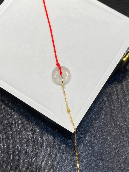 Jade - Bracelet fil rouge Jade blanc